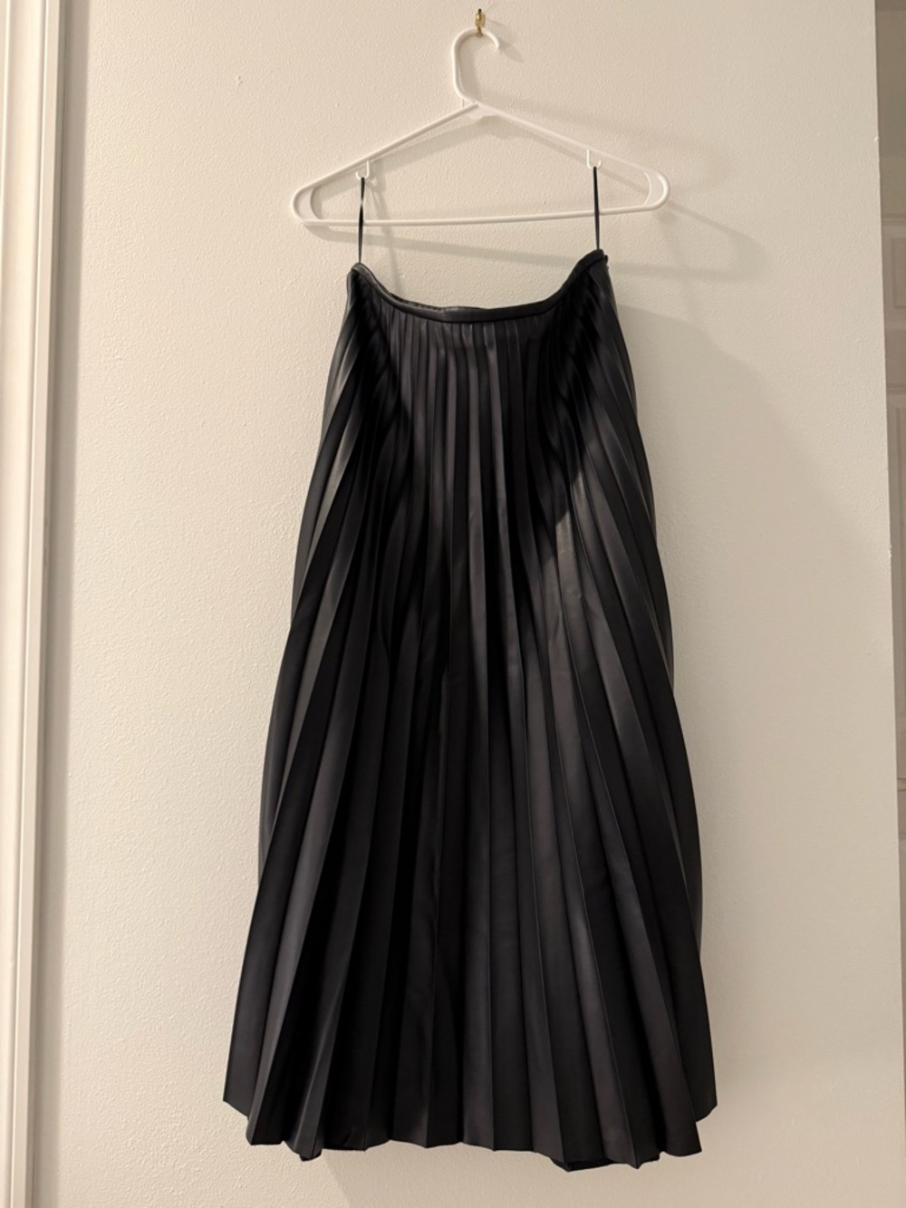 Nordstrom Black Pleated Faux Leather Midi Skirt